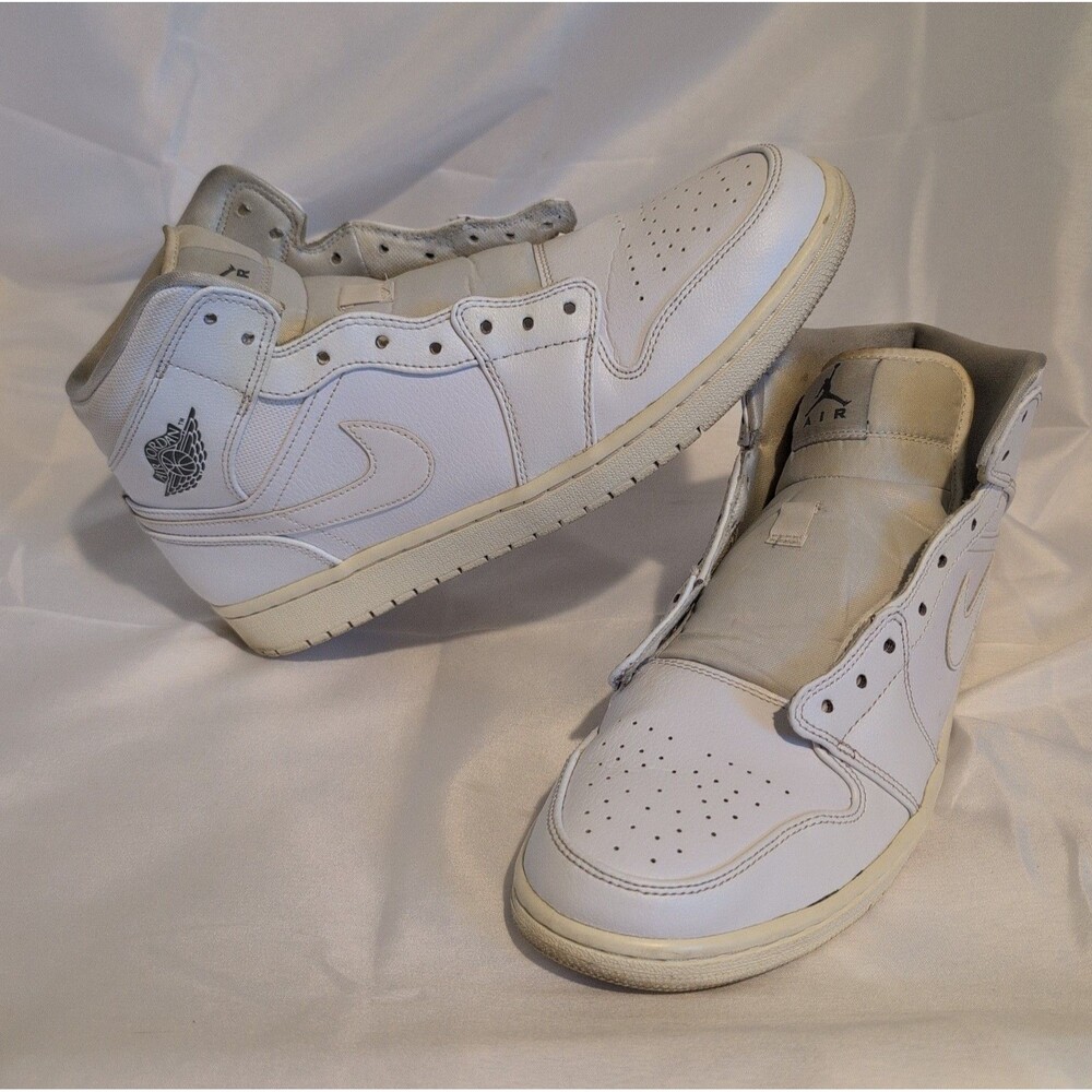 NIKE Air Jordan 1 Mid White Wolf Grey size 11.5 - Picture 3 of 10
